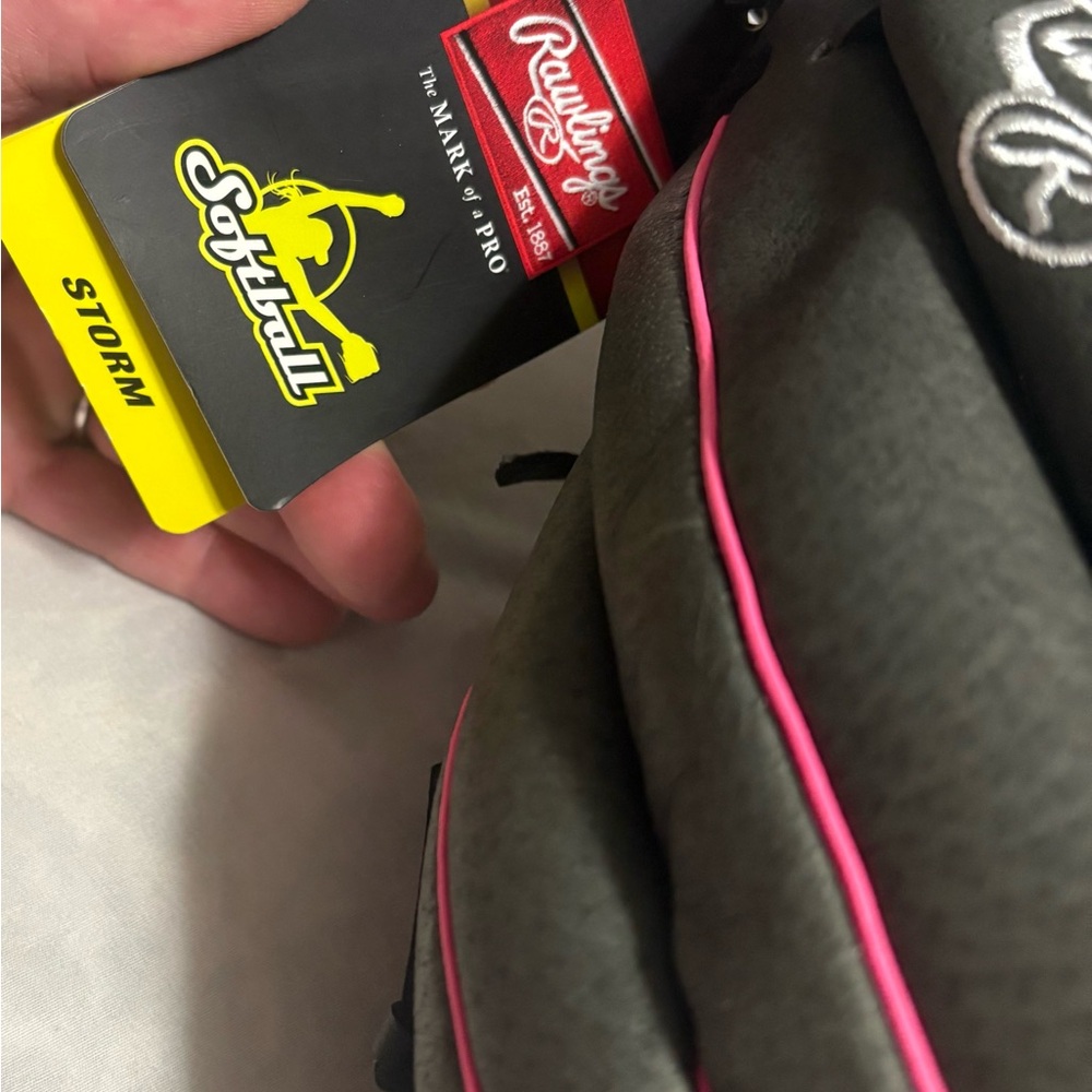 Rawlings Storm Softball Glove with Pink Trim - Picture 3 of 14